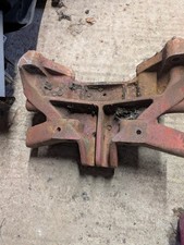 International B275 Tombstone  Axle Pivot