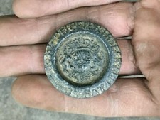 OLD VINTAGE ROUND METAL WEIGHT