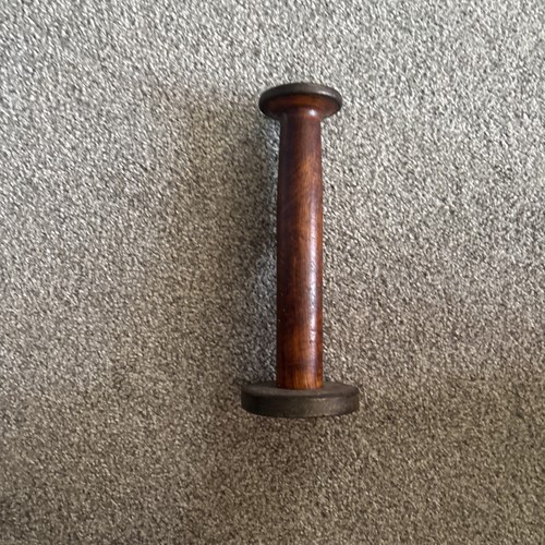Wooden bobbin dark oak hand - dark,