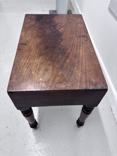 Victorian mahogany side table - mahogany,