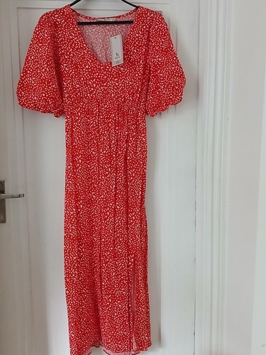 Rrp 12s red ditsy - rrp£25,