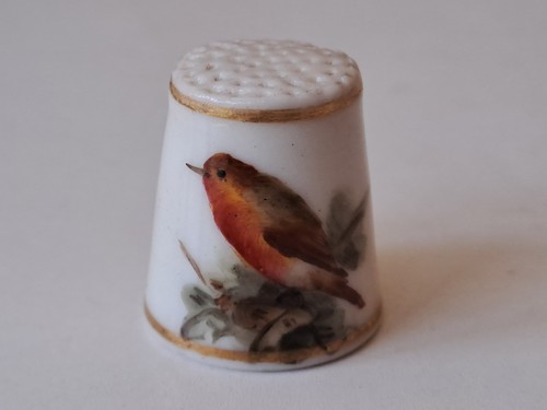 Royal worcester bird thimble - worcester,