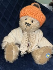 Artist Flossybear Teddy Heavy