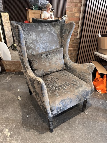 Armchair for reupholstering - armchair, reupholstering/