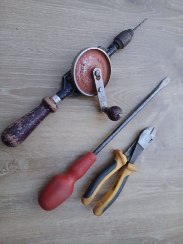 Assorted vintage stanley tools - assorted,