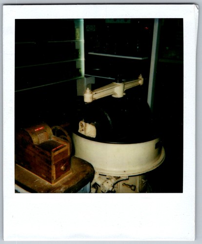 Vtg polaroid snapshot - polaroid, photo
