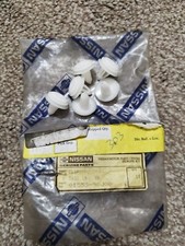 6x Genuine Nissan Primera P10