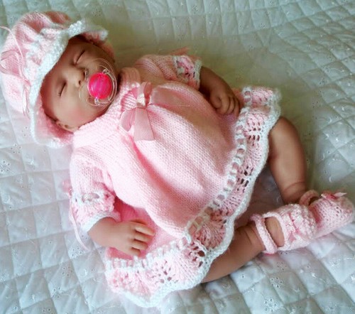 Dolls knitting pattern - dolls,