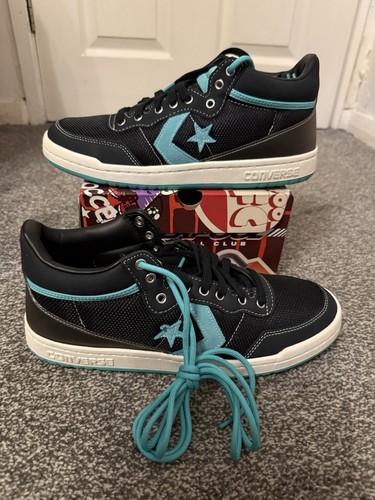 Converse x liverpool - b.n.i.b,
