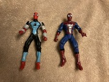2 Spider Man Figures