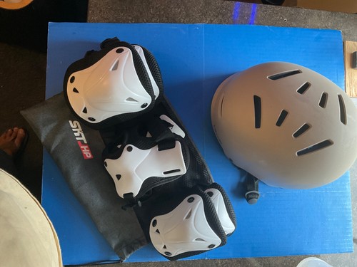 Adult skate helmet size - skate,