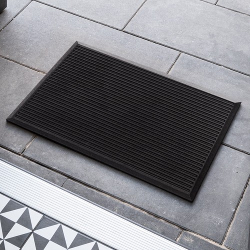 Large ribbed rubber door - rubber, mat