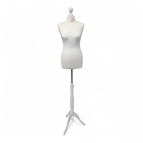 White female mannequin - female,
