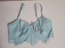 Victoria’s Secret Bra 32DD