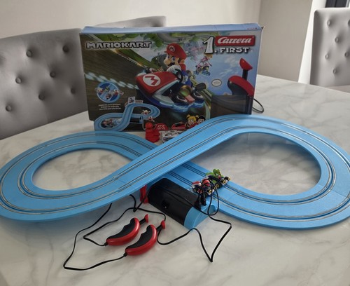 Mario kart carerra first - carerra, race