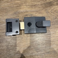 Yale Automatic Deadlocking