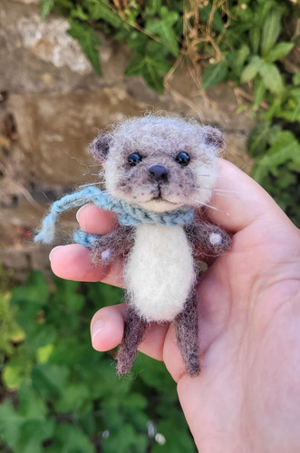 Hand felted otter figurine - otter,