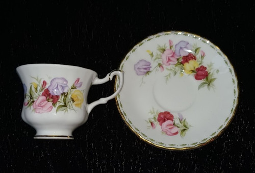 Royal albert miniature - royal, flower