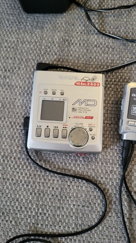 Aiwa md minidisc - f-75,