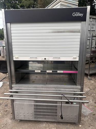 Fridge multideck display the - fridge,