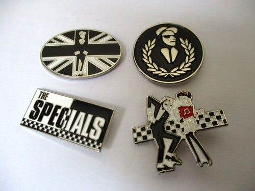 Ska metal badge - metal,
