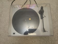 Pro-Ject Debut 2 Turntable