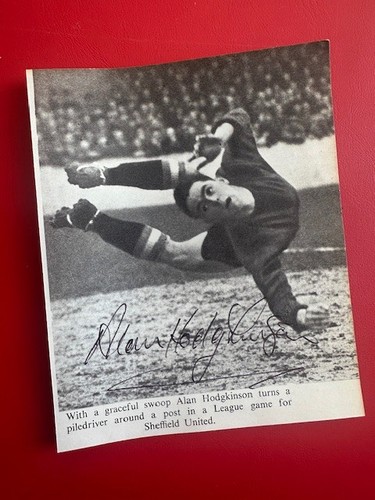 Alan hodgkinson signed 1954 - alan,
