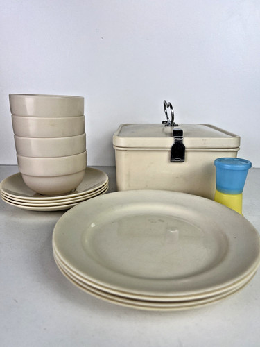 Vintage bandalasta ware - ware, picnic