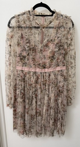 Needle and thread - thread, dress