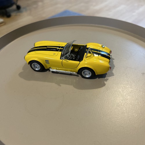 Kinsmart 1965 shelby - kinsmart,