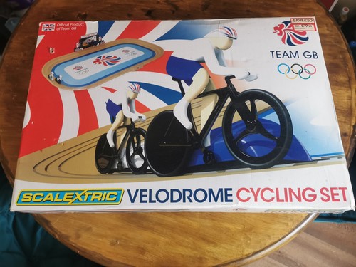 Scalextric team velodrome - scalextric,