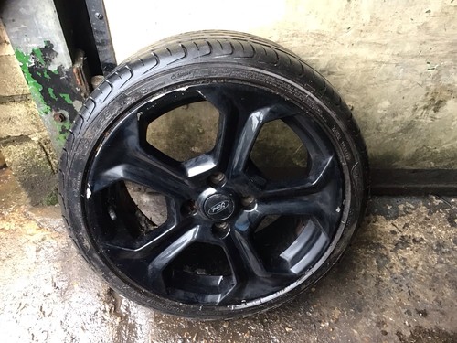 Ford fiesta black alloy - fiesta,