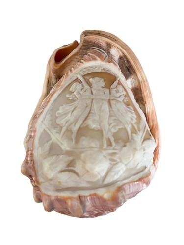 Antique hand carved conch - hand,