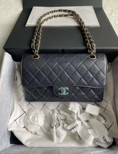 Chanel black caviar vintage - chanel,