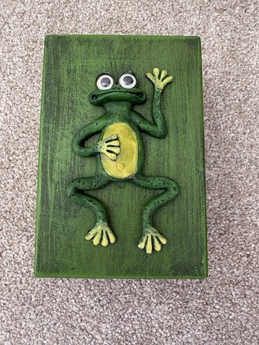 Wooden frog secret box puzzle - box,