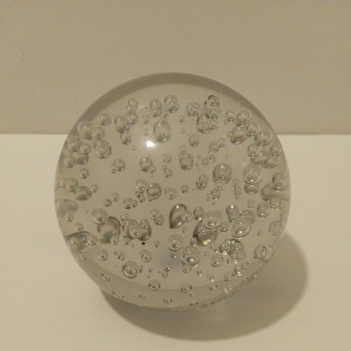 Large glass paperweight - , 8.5cm