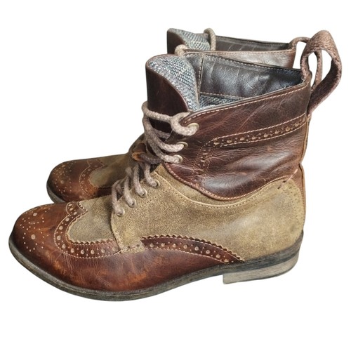 Ask the missus boots - missus,