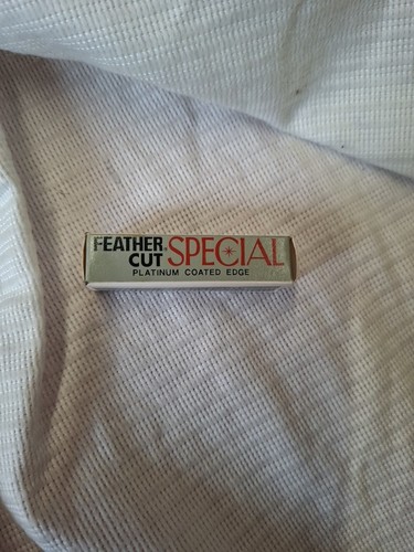 Feather cut platinum coated - platinum,