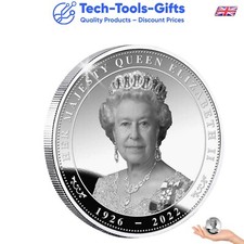 The Queen Of England Elizabeth II Commemorative Coin Collectable UK Postage