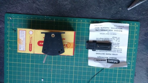 Tri ang hornby lever frame - hornby,