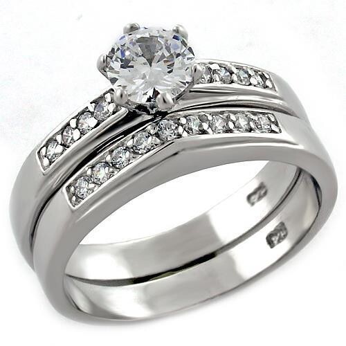 Silver ring set engagement