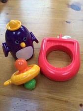 Vintage Bath Boat With Penguin And Frog/Octopus Used But Kept In Good Condition