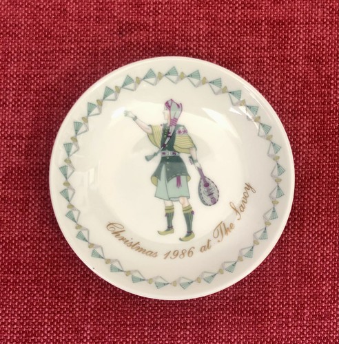 Royal doulton christmas 1986 - royal,