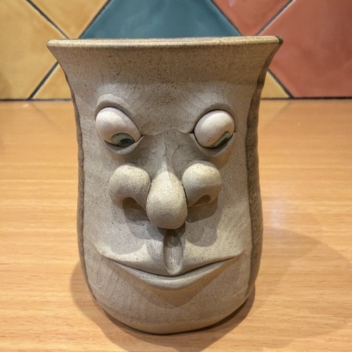 Vintage muggins pottery - ,