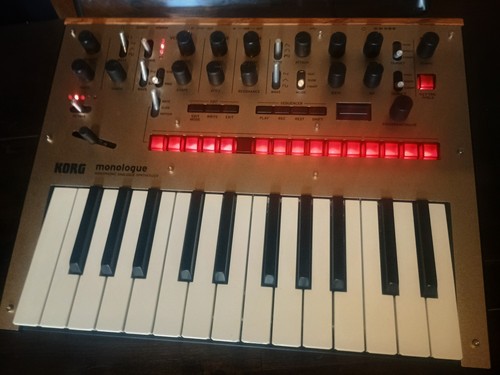 Korg monologue synth - korg,