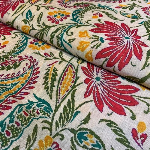 Natural paisley motif - natural, leafy
