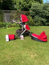 Uppababy Vista 2015 pram system with many extras.
