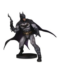 BATMAN  STATUE BY OLIVIER