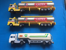 3 x ARTICULATED LORRY FUEL TANKERS - 00 GAUGE