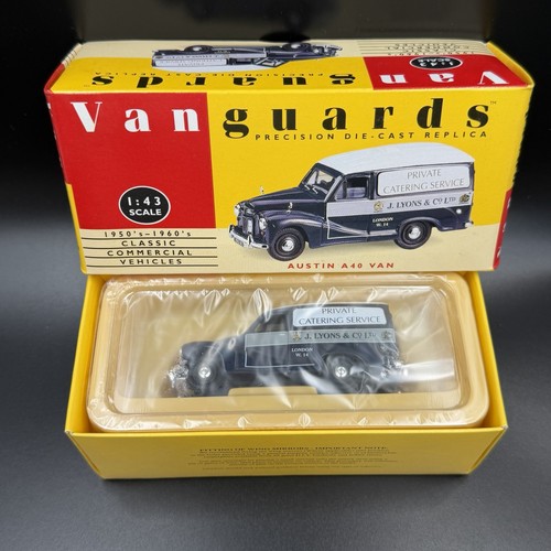 Vanguards black navy lyons - vanguards, black/navy
